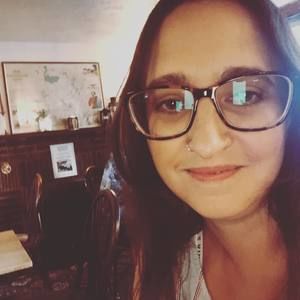 Meet your Posher, Emma